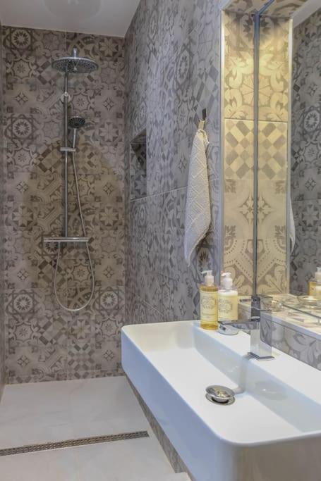 Summer Breeze Apartment, In The Historic Centre Of Lagos Exterior foto