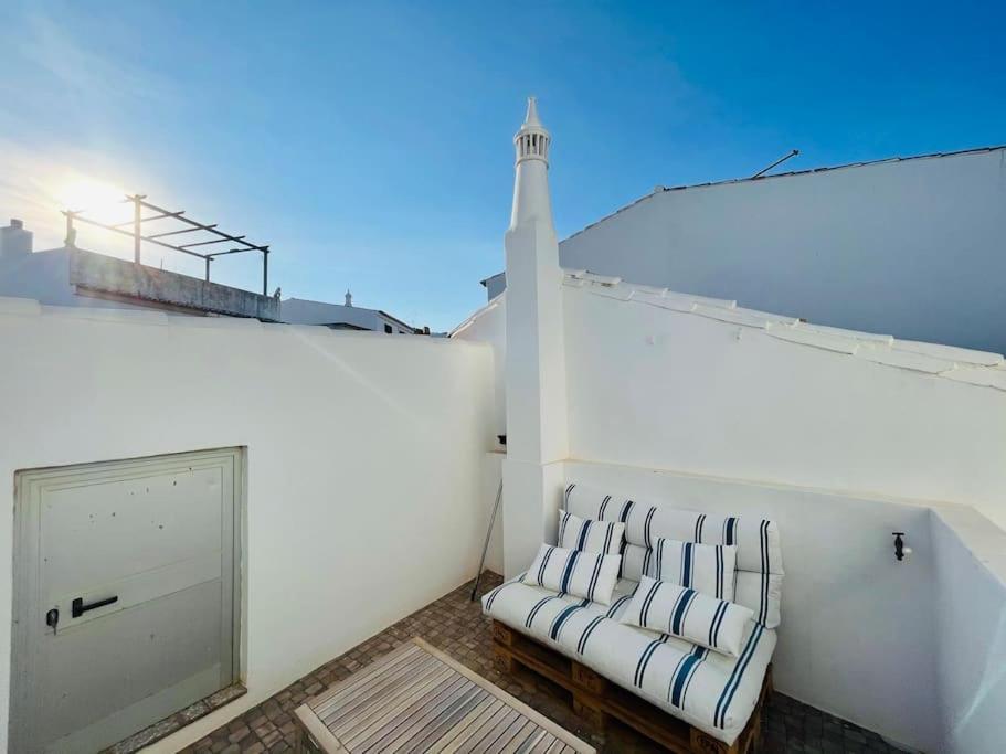 Summer Breeze Apartment, In The Historic Centre Of Lagos Exterior foto
